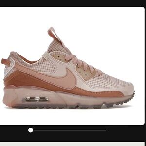 Nike Air Max 90 Terrascape
Pink Oxford (Women's)